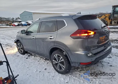 2019 Nissan Rogue S z USA, uszkodzony, nr VIN JN8AT2MV1KW386056